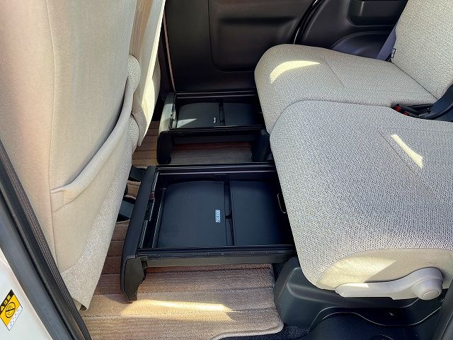 DAIHATSU MOVE CANBUS 2017 Image 31