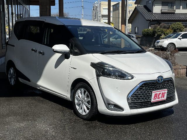 TOYOTA SIENTA HYBRID 2020 Image 31
