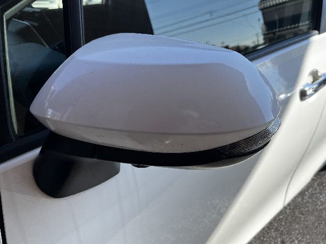 TOYOTA SIENTA HYBRID 2020 Image 31