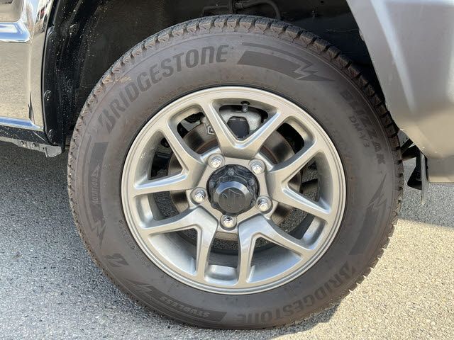 SUZUKI JIMNY 4WD 2023 Image 31