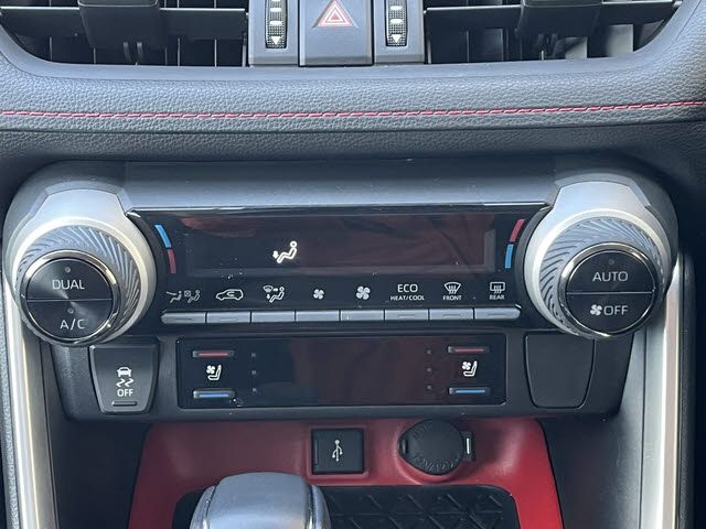 TOYOTA RAV4 4WD 2022 Image 31