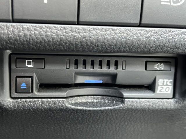 TOYOTA RAV4 4WD 2022 Image 31