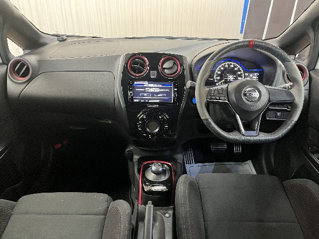 NISSAN NOTE 2018 Image 31