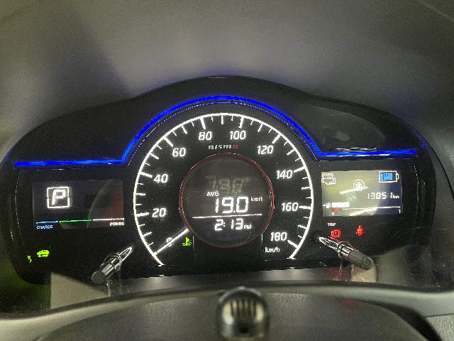 NISSAN NOTE 2018 Image 31