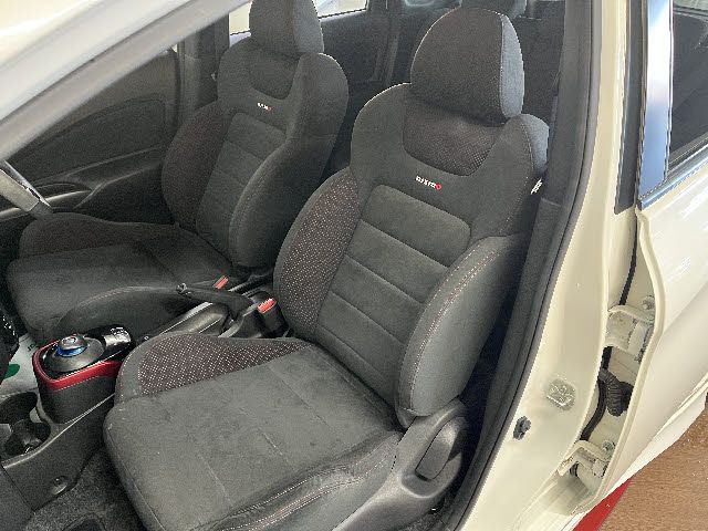 NISSAN NOTE 2018 Image 31