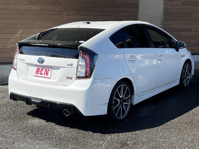 TOYOTA PRIUS 2014 Image 31