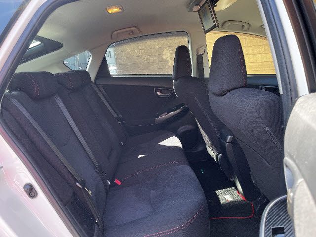 TOYOTA PRIUS 2014 Image 31