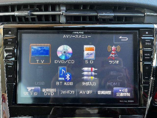 TOYOTA PRIUS 2014 Image 31