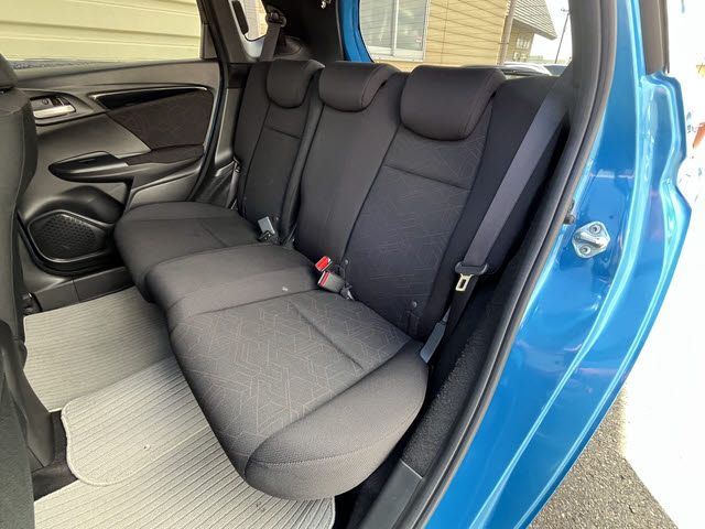 HONDA FIT HYBRID 2015 Image 31