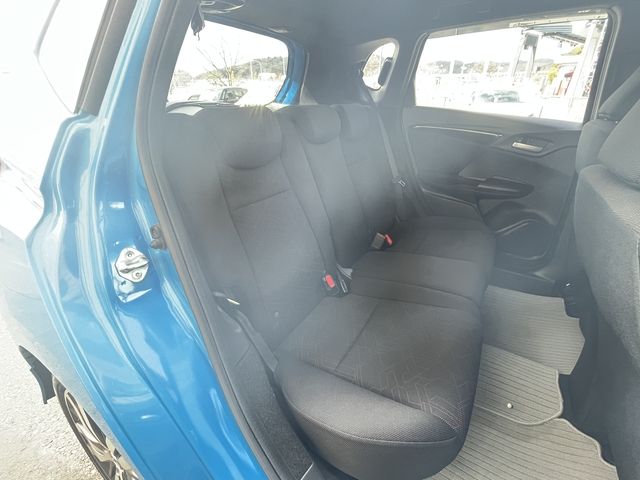 HONDA FIT HYBRID 2015 Image 31