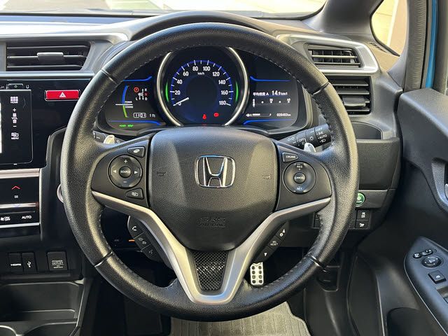 HONDA FIT HYBRID 2015 Image 31