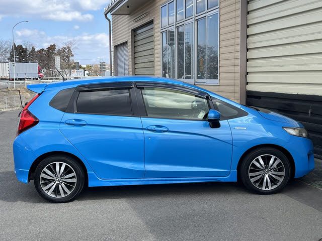 HONDA FIT HYBRID 2015 Image 31
