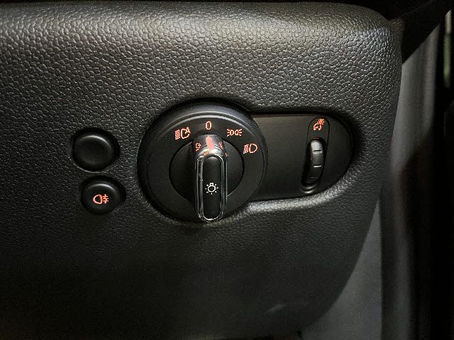 BMW MINI OPEN 2021 Image 31