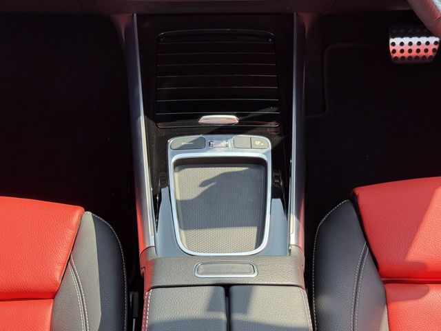 MERCEDES BENZ GLA CL 2023 Image 31