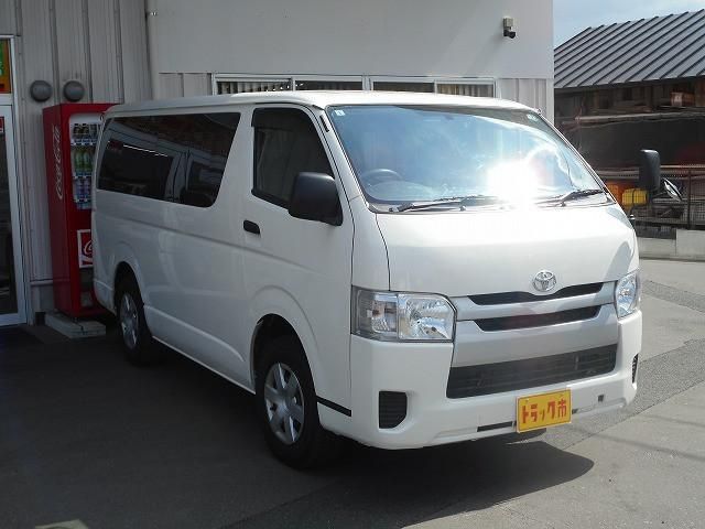 TOYOTA HIACE VAN 4WD 2016 Image 31