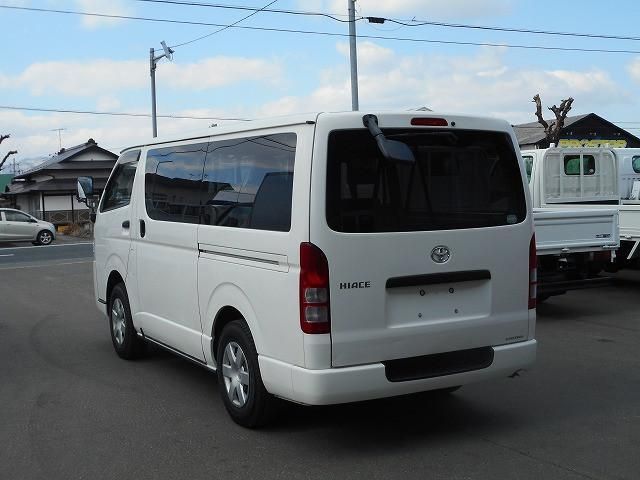 TOYOTA HIACE VAN 4WD 2016 Image 31