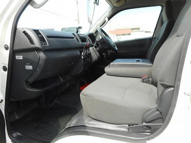 TOYOTA HIACE VAN 4WD 2016 Image 31