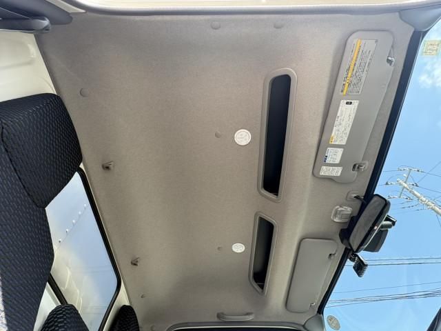 HINO DUTRO 2024 Image 31