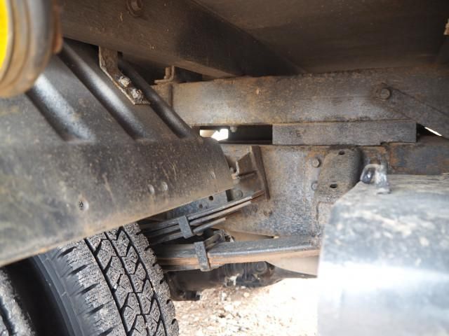 MITSUBISHI CANTER 2001 Image 31