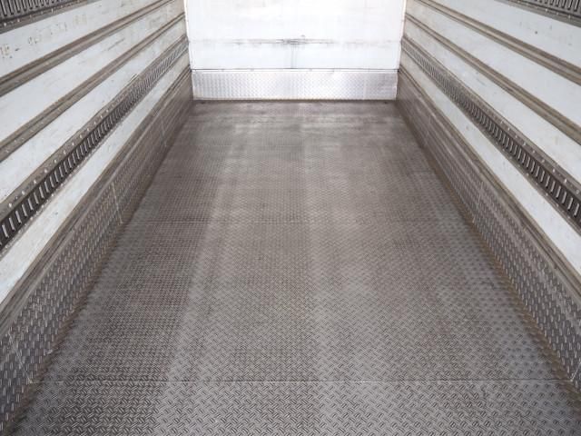 MITSUBISHI FUSOU FIGHTER 2014 Image 31