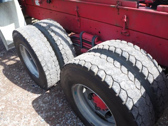 NISSAN DIESEL QUON 2015 Image 31