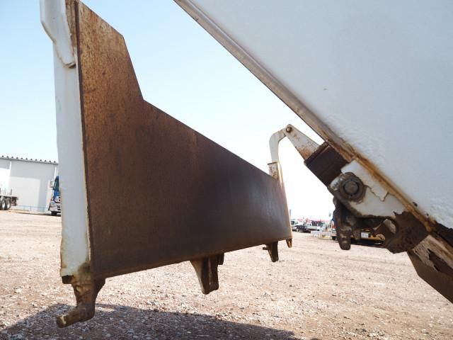 NISSAN DIESEL QUON 2015 Image 31