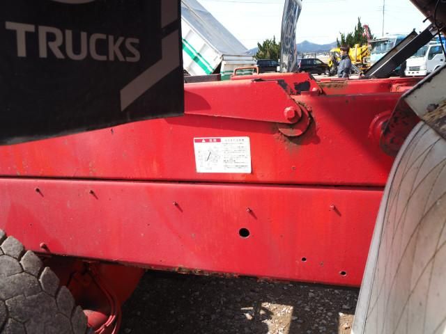 NISSAN DIESEL QUON 2015 Image 31