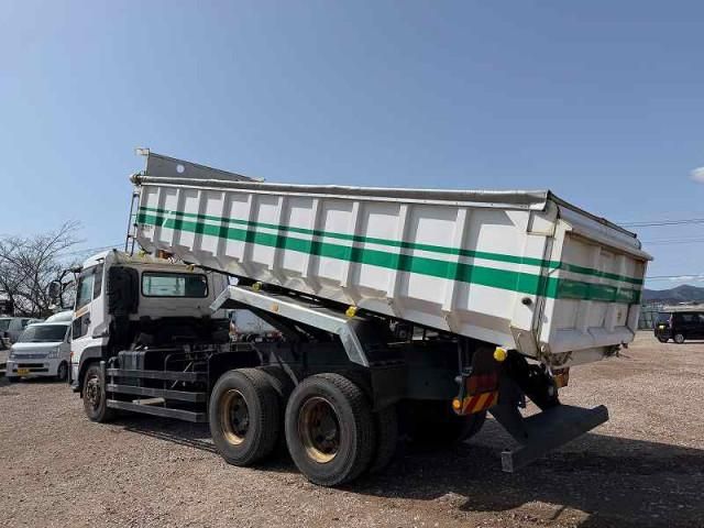 NISSAN DIESEL QUON 2012 Image 31