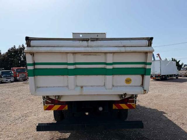 NISSAN DIESEL QUON 2012 Image 31