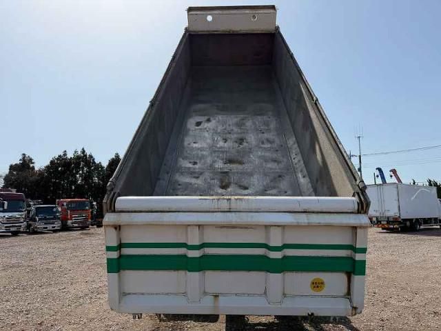 NISSAN DIESEL QUON 2012 Image 31