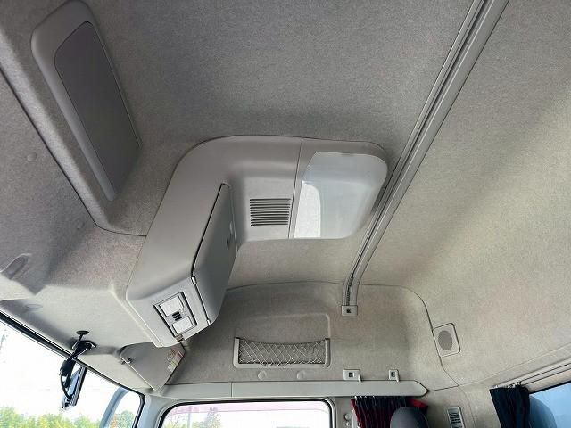 MITSUBISHI FUSOU SUPER GREAT 2016 Image 31