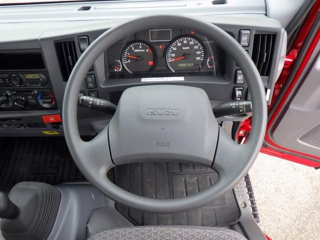 ISUZU ELF 2018 Image 31