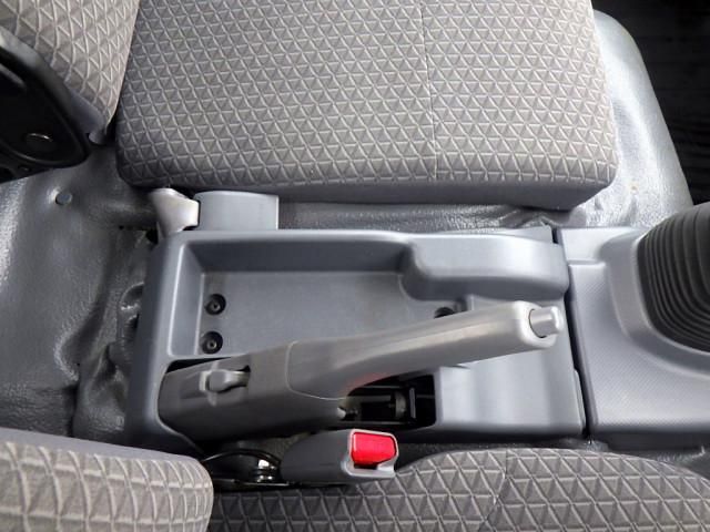 ISUZU ELF 2018 Image 31