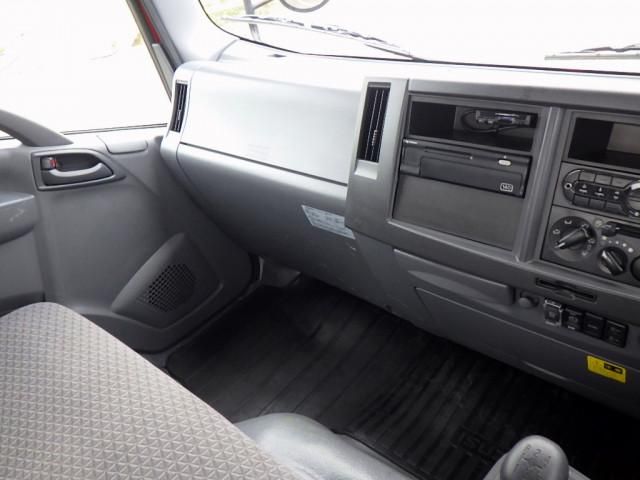 ISUZU ELF 2018 Image 31