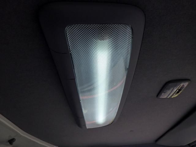 ISUZU ELF 2018 Image 31