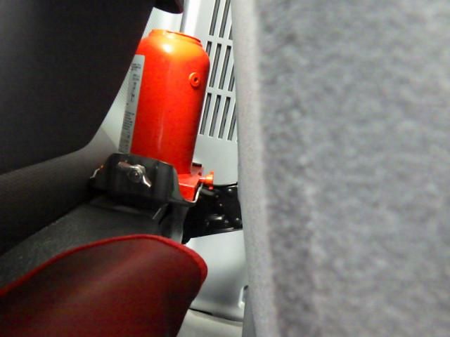 ISUZU ELF 2018 Image 31