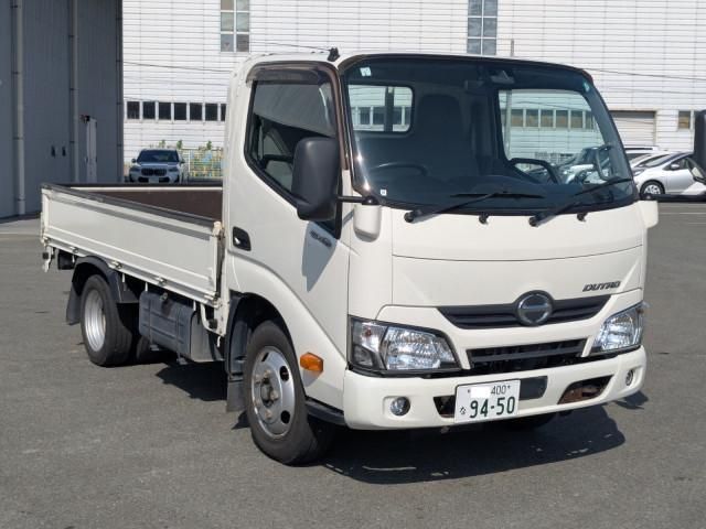 HINO DUTRO 2019 Image 31