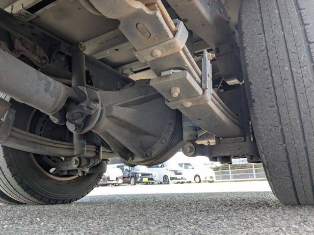 HINO DUTRO 2019 Image 31