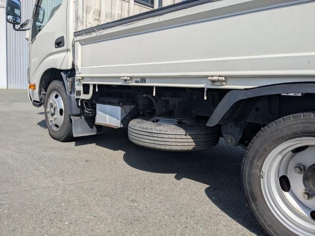 HINO DUTRO 2019 Image 31