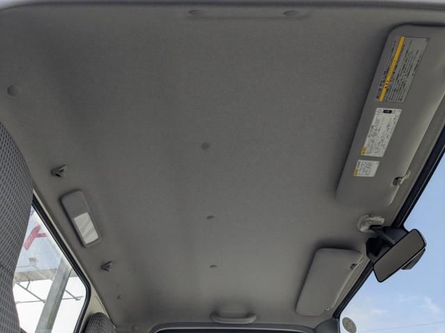 HINO DUTRO 2019 Image 31