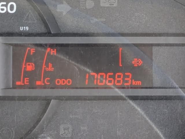 HINO DUTRO 2019 Image 31