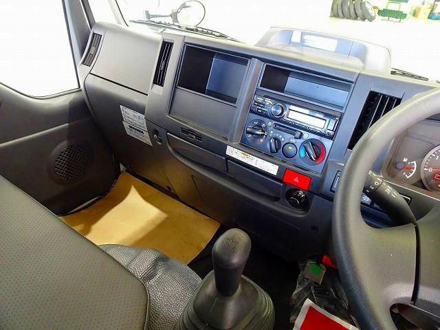 ISUZU ELF 2026 Image 31