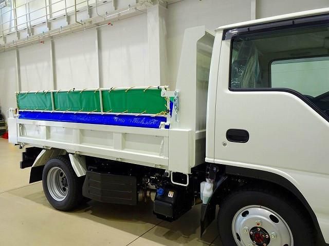 ISUZU ELF 2026 Image 31