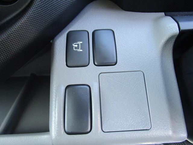 HINO DUTRO 2024 Image 31