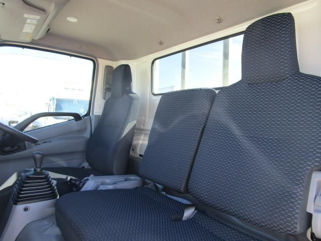 HINO DUTRO 2024 Image 31