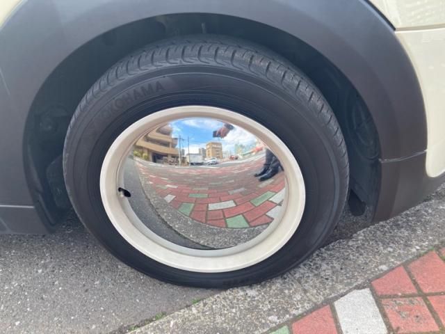 BMW MINI COOPER D 5D 2017 Image 31