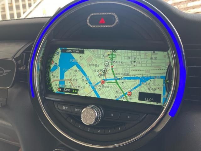 BMW MINI COOPER D 5D 2017 Image 31