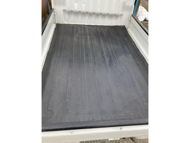 DAIHATSU HIJET TRUCK 4WD 2011 Image 31