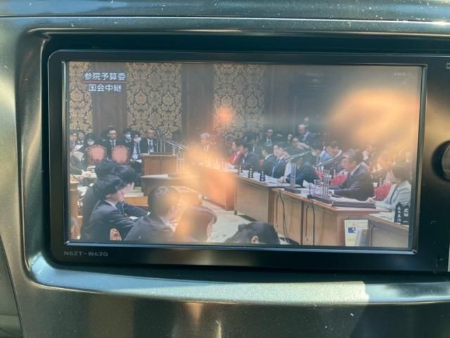 TOYOTA PRIUS ALPHA 2014 Image 31