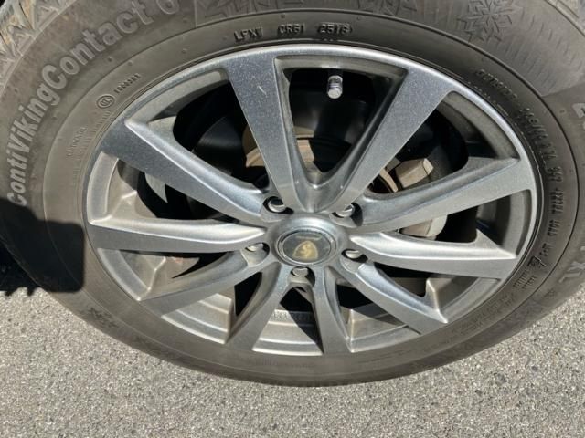 TOYOTA PRIUS ALPHA 2014 Image 31